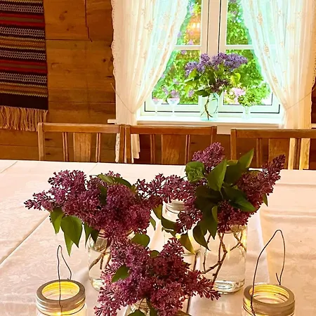 펜션 Cozy Older House In Scenic Surroundings *