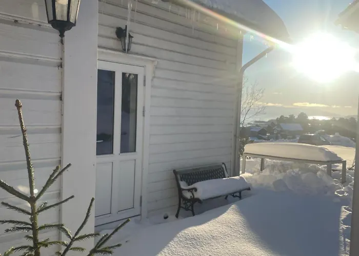 Feriehus Cozy Older House In Scenic Surroundings