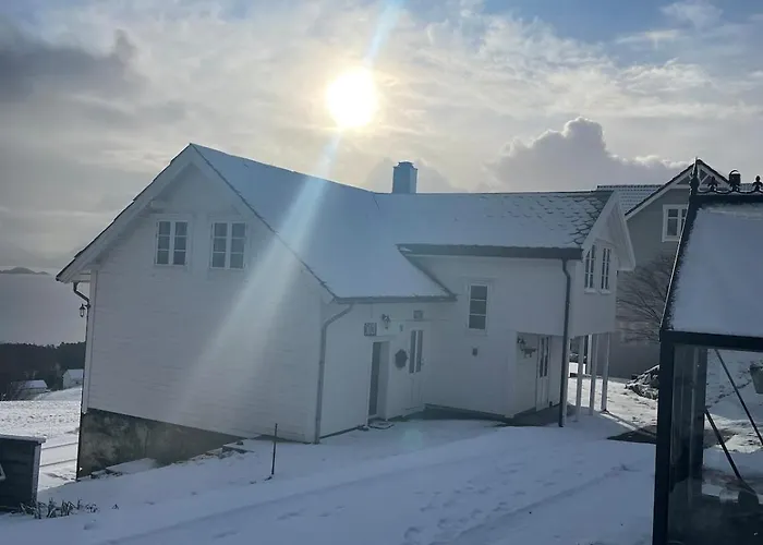 Cozy Older House In Scenic Surroundings Feriehus Stord